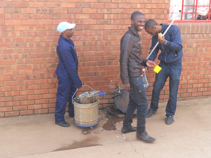 Mandela Day 2016 Nyamezela Group Metering Cleaning School 01